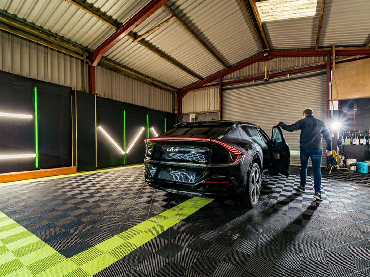 CCW Detailing, car wash in Waterford