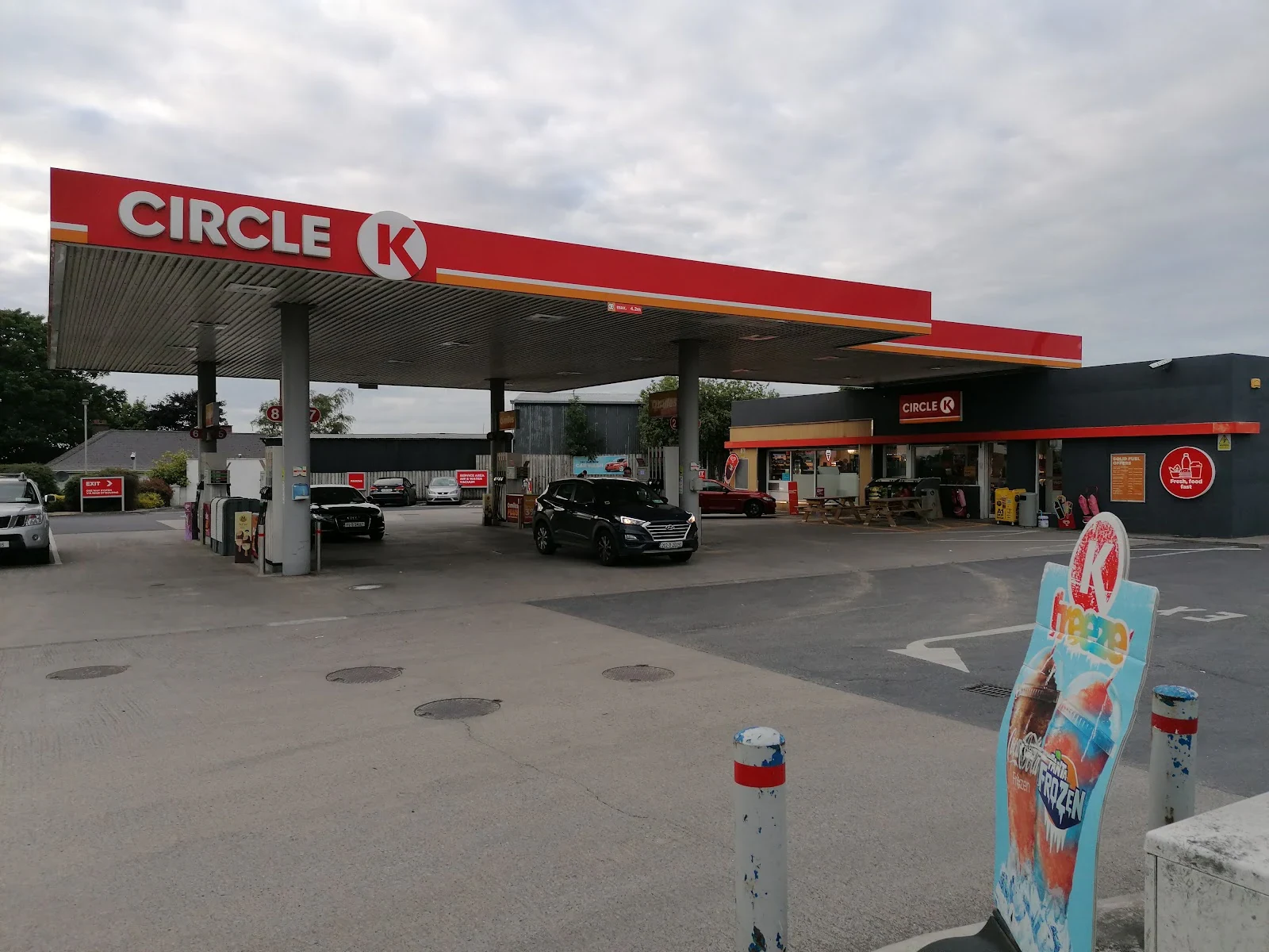 Circle K Coolfore, car wash in Ratoath, Meath