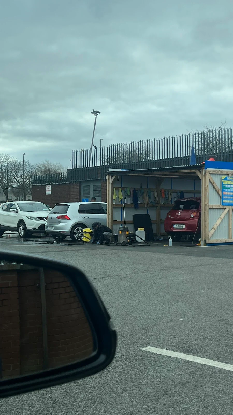 Crystal Clean CarWash Kilnamanagh Dunnes Stores, car wash in Dublin 24, Dublin