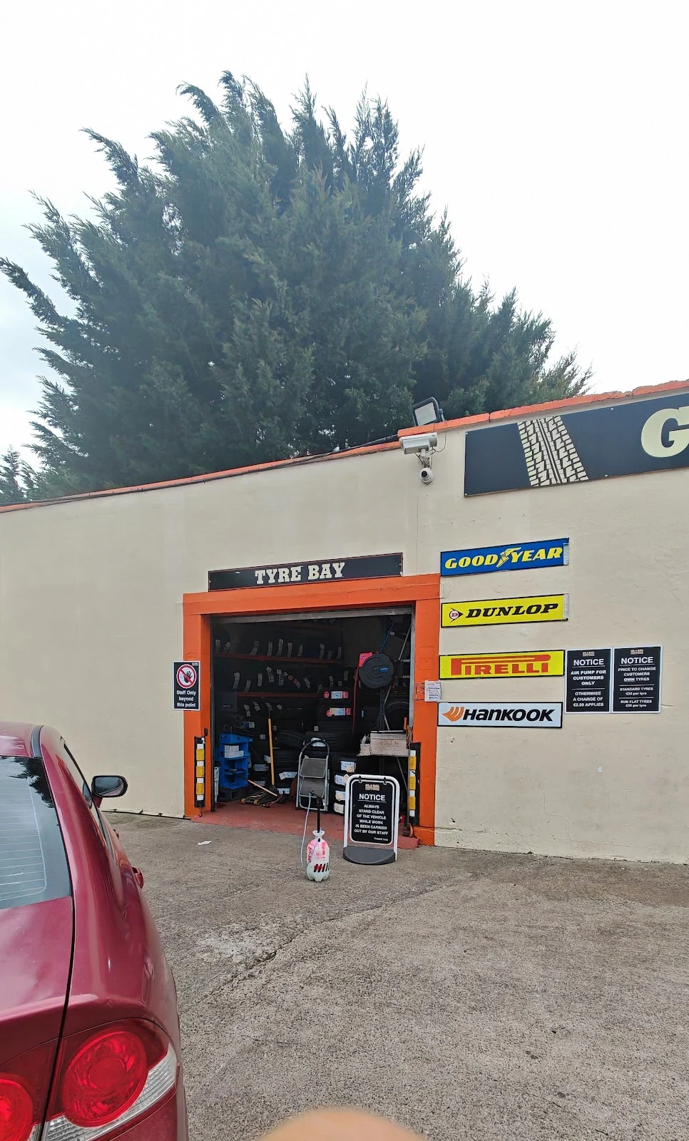 Global Service Centres Lohunda, car wash in Hartstown, Dublin