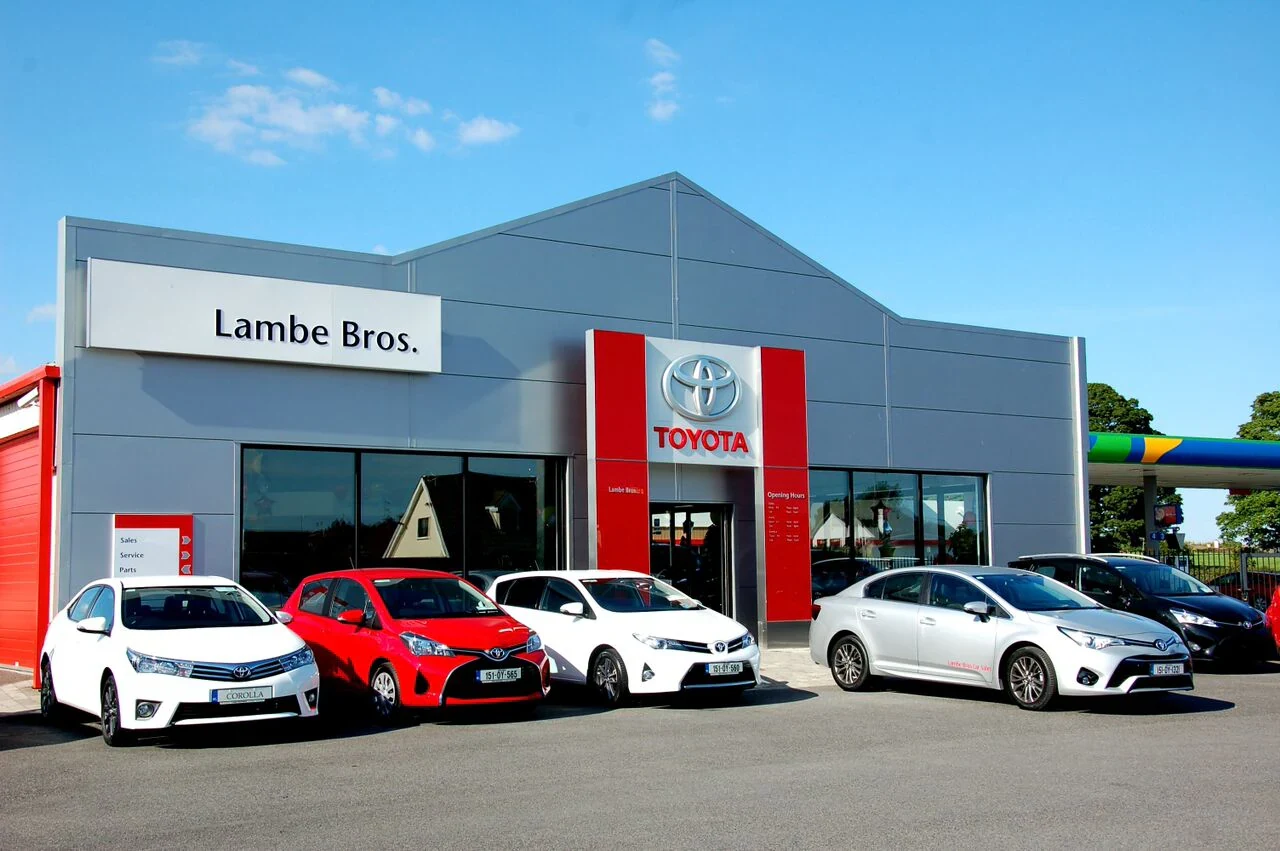 Lambe Brothers Car Sales Ltd., car wash in Tullamore, Offaly