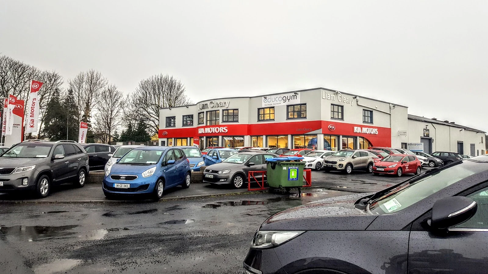 Liam Cleary Autoworld, car wash in Ennis, Clare
