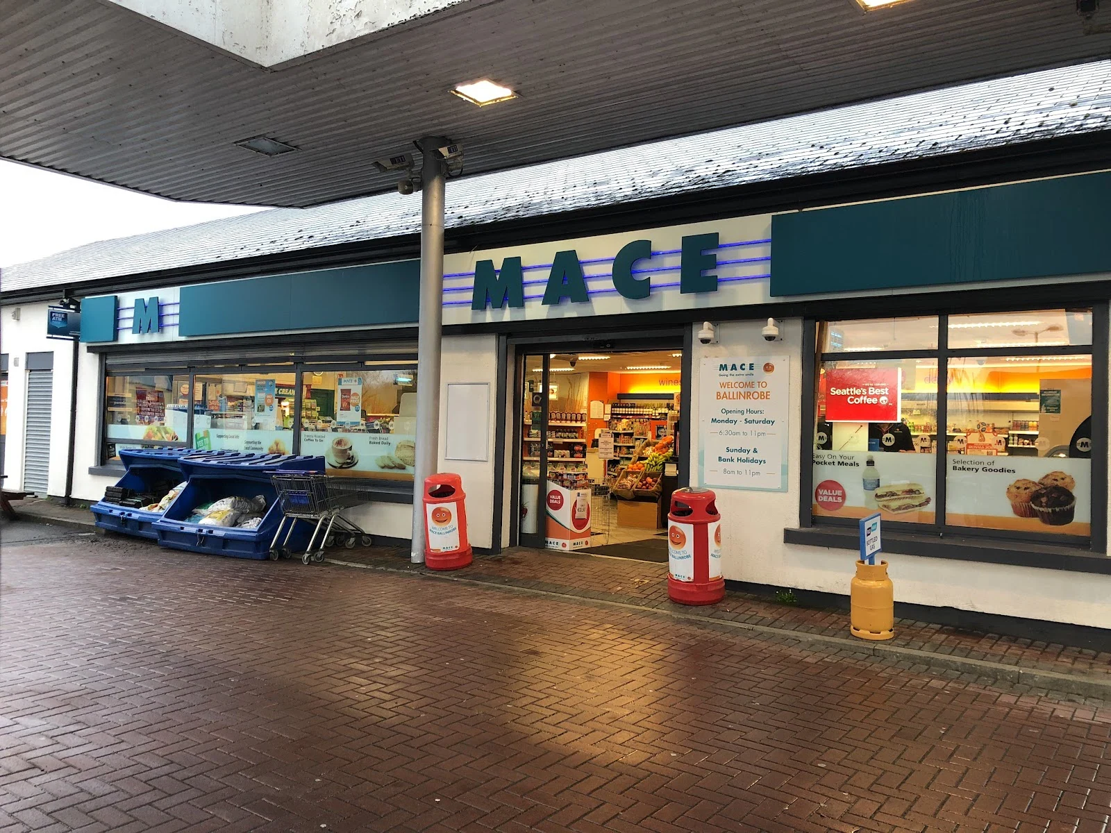 Mace Gulf, car wash in Ballinrobe, Mayo
