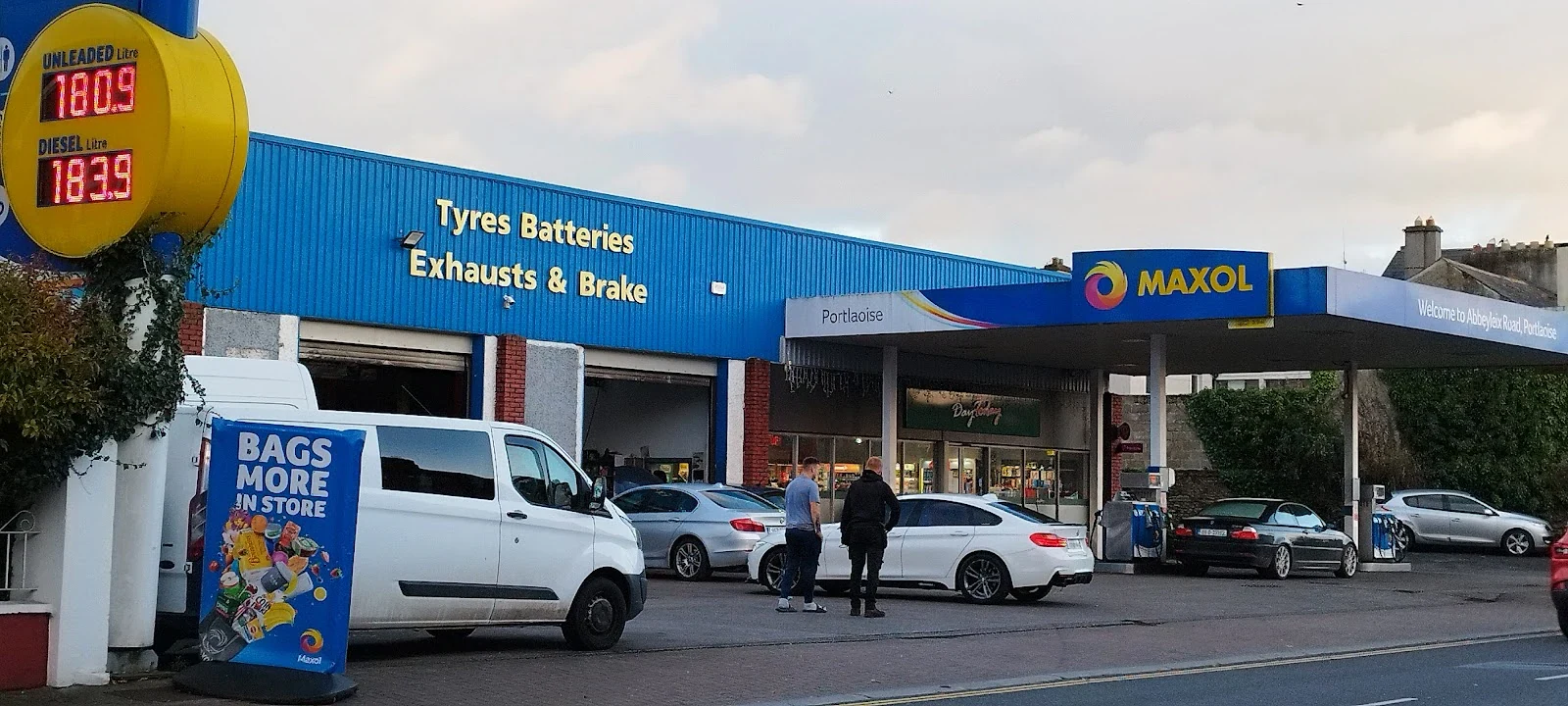 Maxol | Portlaoise, car wash in Portlaoise, Laois