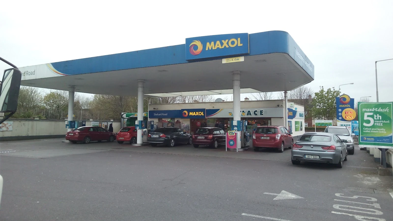 Maxol Service Station Ballincollig, car wash in Tower, Cork