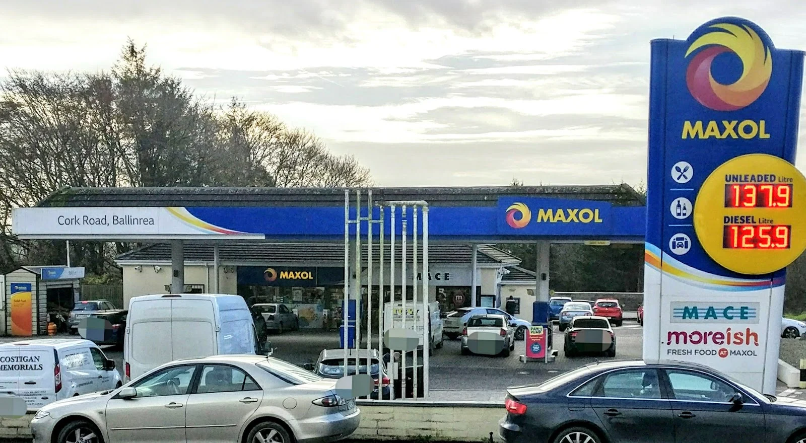 Maxol Service Station Ballinrea, car wash in Carrigaline, Cork