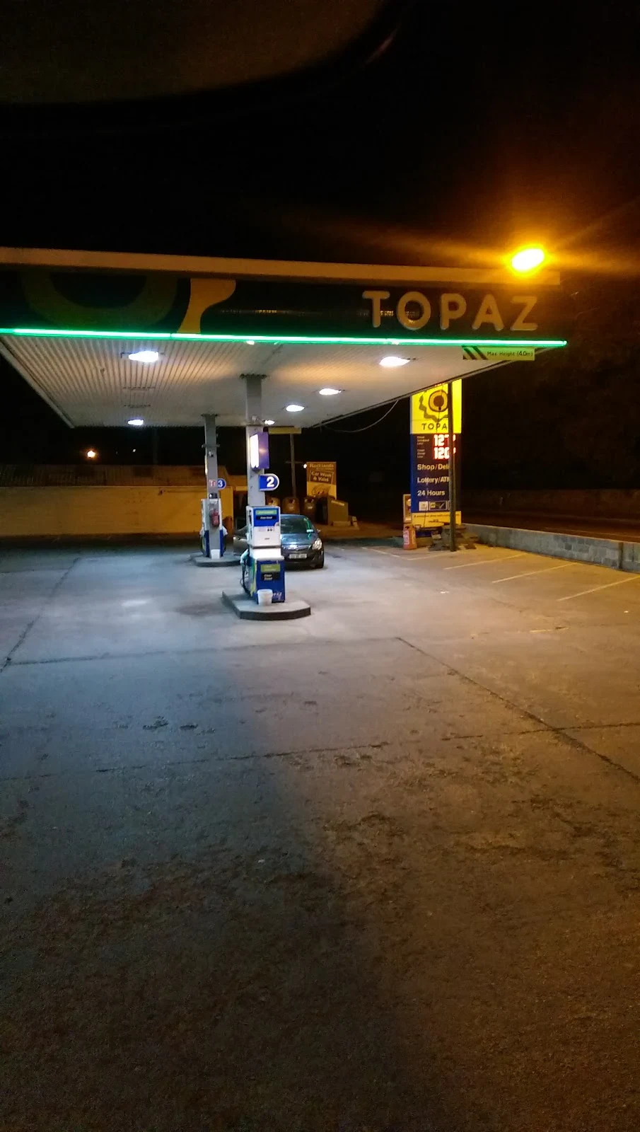 Rocklands Service Station, car wash in Wexford