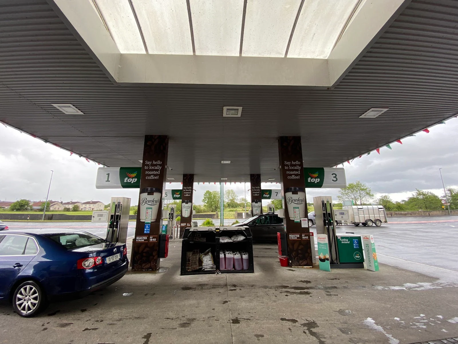Top Oil Charlestown PKD Service Station, car wash in Tobercurry, Mayo